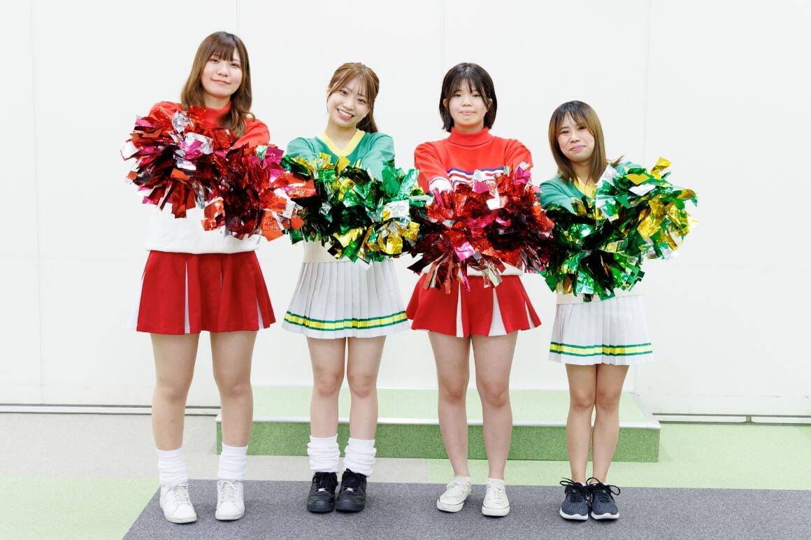 CHEERLEADING