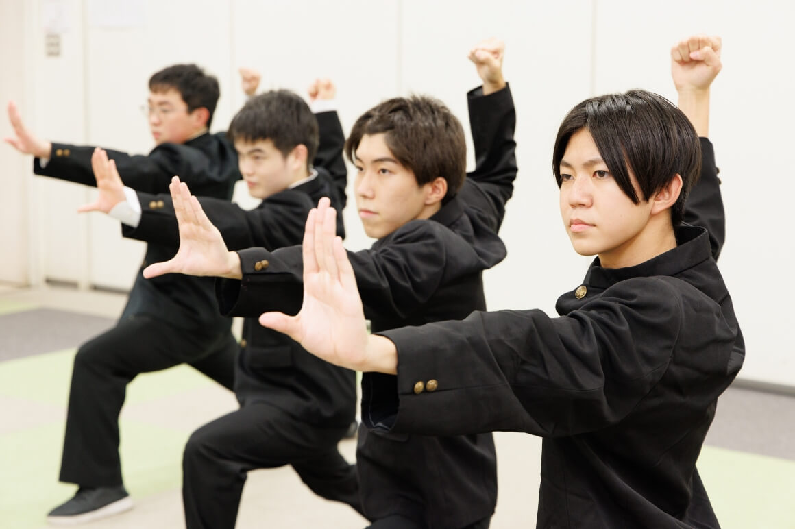 CHEERING